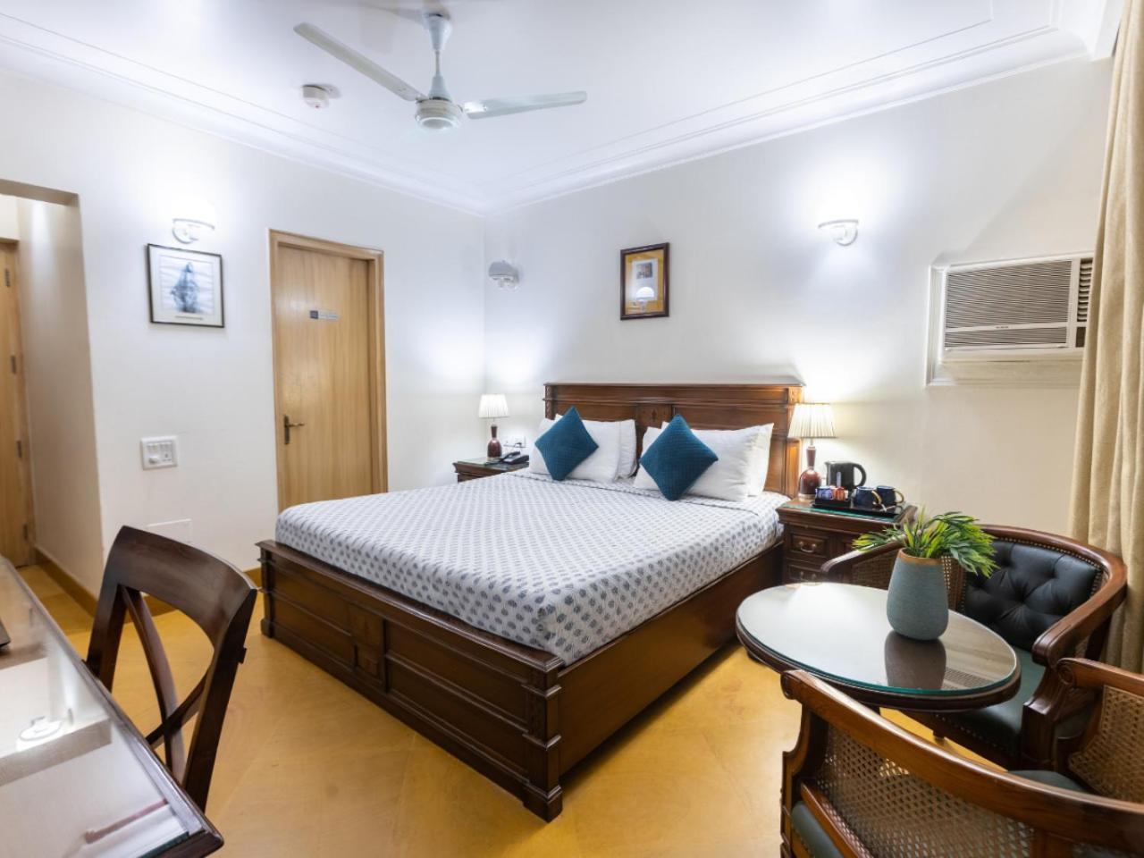 Hotel Ajanta - Free Airport Pick Up Service 3*